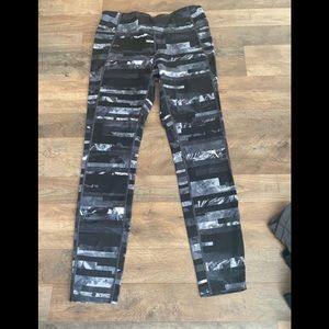 Layer 8 leggings